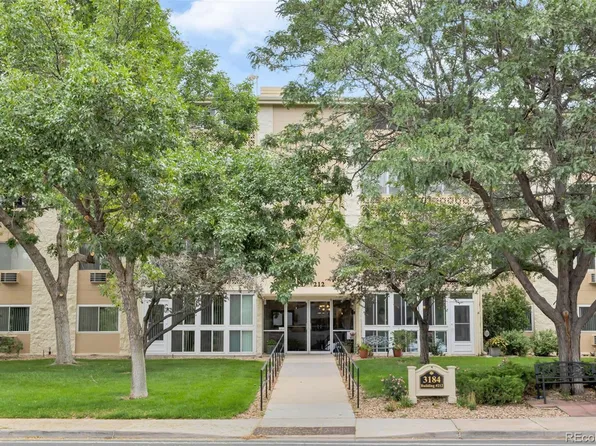 3184 S Heather Gardens Way Bldg 212 #309, Aurora, CO 80014
