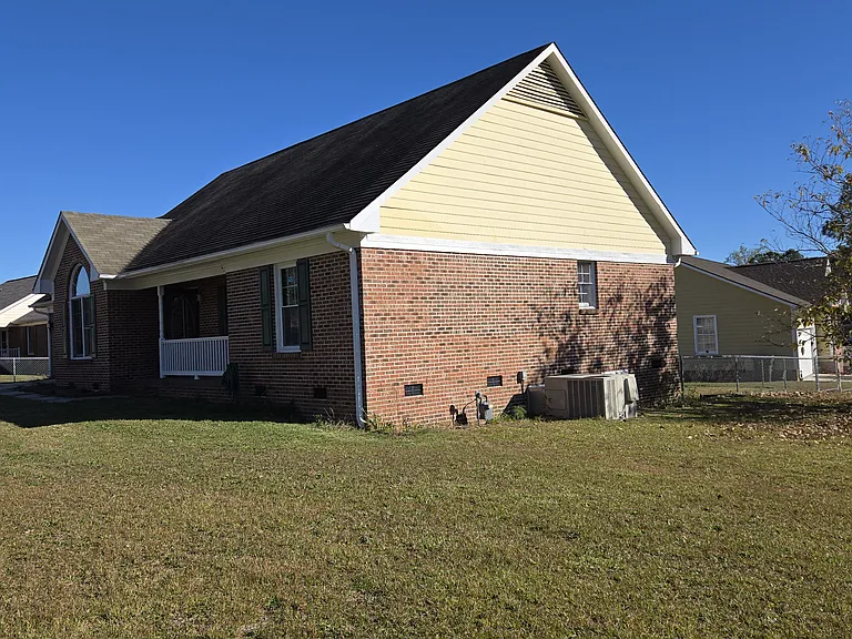 515 Killeen Rd — Photo 26