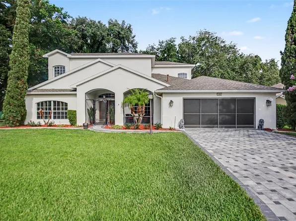 5384 Aurora Dr, Leesburg, FL 34748