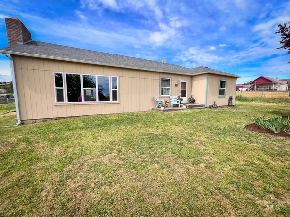 1722 Powe Dr, Clarkston, WA 99403