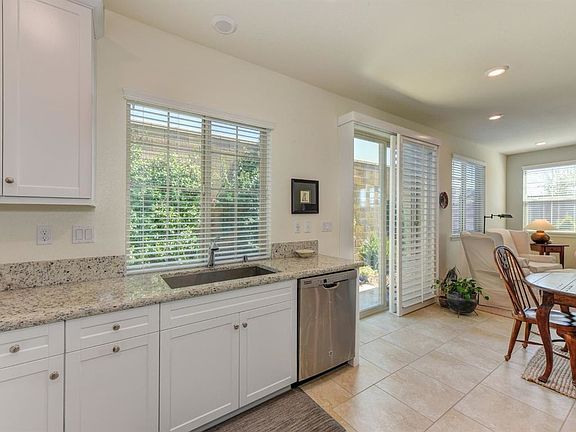 5th image of 8176 Ryland Dr