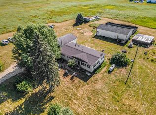 5623 S 104th Ave, Rothbury, MI 49452