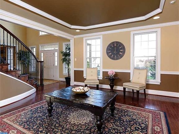 5th image of 106 Marigold Ct