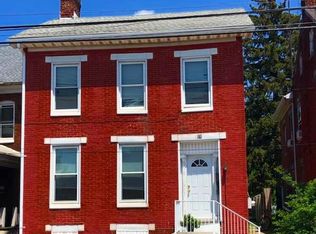 411 Carlisle St, Hanover, PA 17331