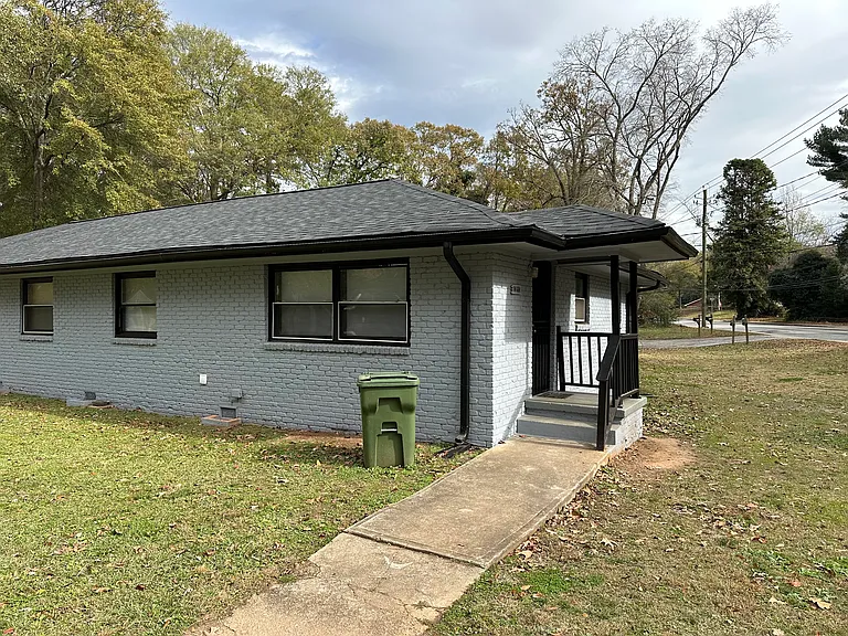 1355 Campbellton Rd SW #A — Photo 9
