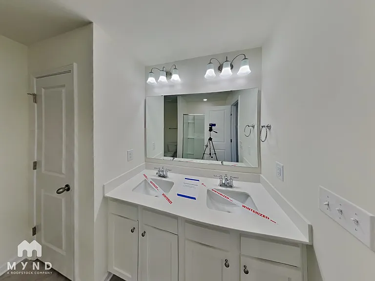 238 Quinn Rd — Photo 8