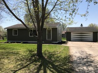 4306 H St, Amana, IA 52203