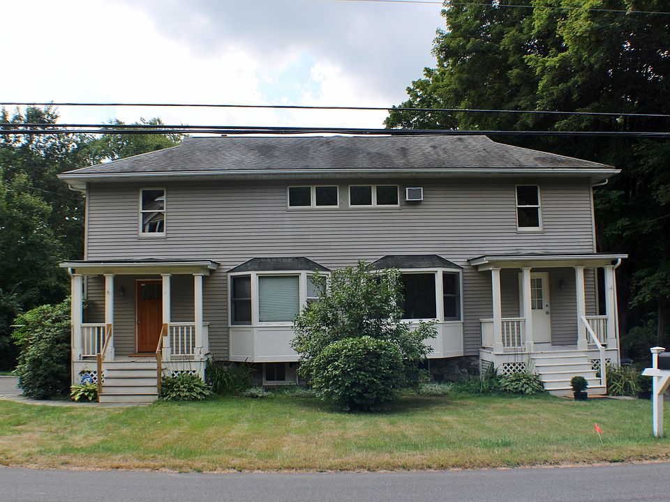 Welcome to 145 Portland Ave #B. This is a beautifully mainta