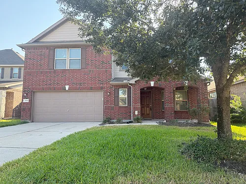 2914 Acorn Oaks Dr Photo 1