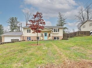 363 E Spring St, Bloomfield, IN 47424