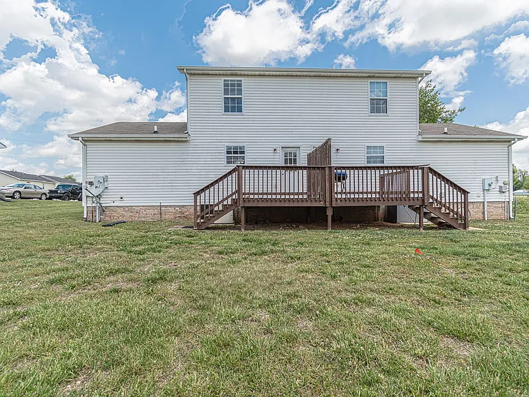 824 Flyer Ct — Photo 14