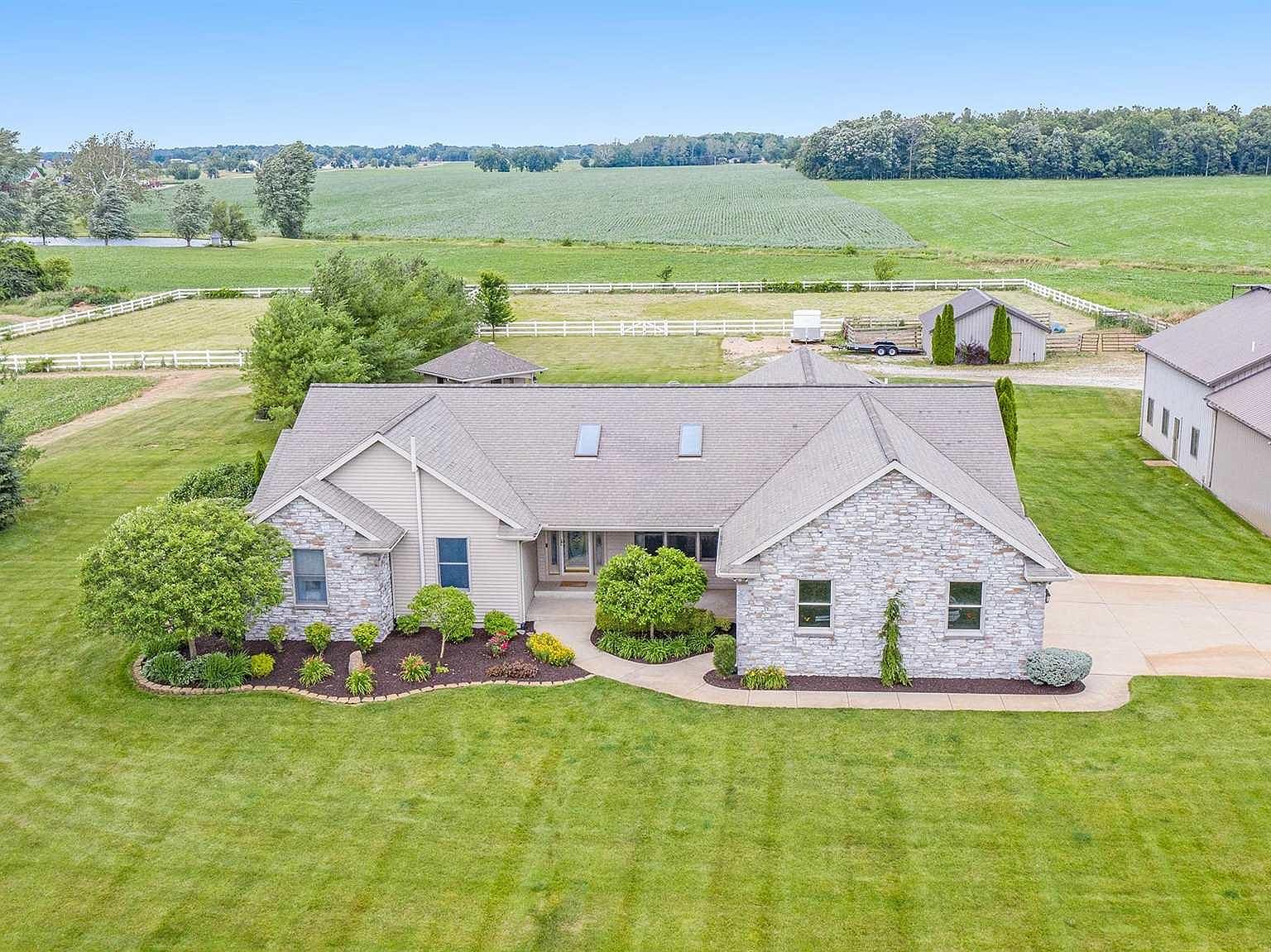 29769 County Road 40, Wakarusa, IN 46573 Zillow