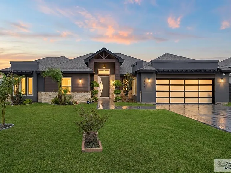 5874 Abbey Ct — Photo 3