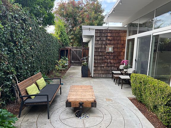 Side yard