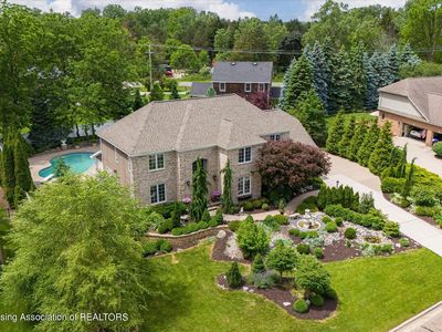 16946 Thorngate Rd, East Lansing, MI, 48823