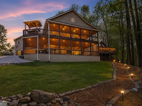 5457 Dogwood Ln, Gainesville, GA 30504
