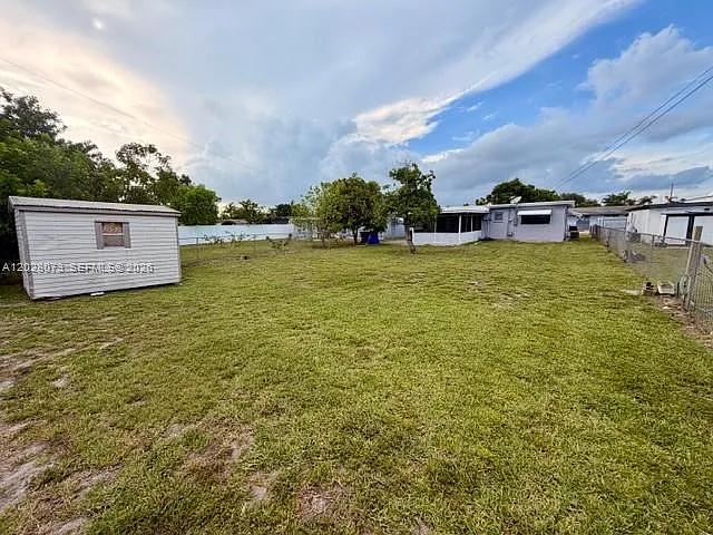 5608 Garfield St — Photo 30