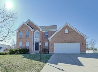 3485 Queen Victoria Ct, Dayton, OH 45431