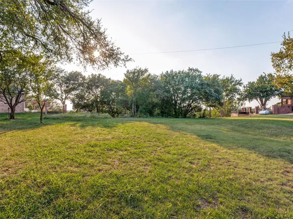141 Lakeview Dr, Aledo, TX 76008