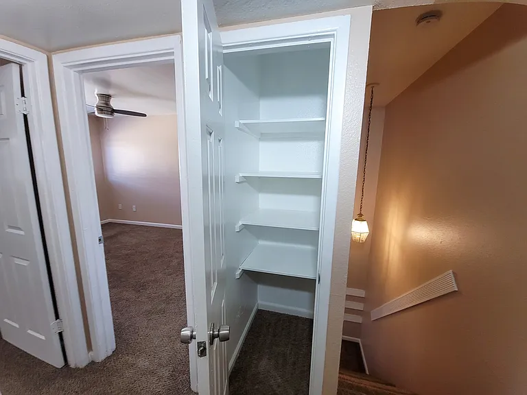 286 W Palomino Dr #USA-23 — Photo 13