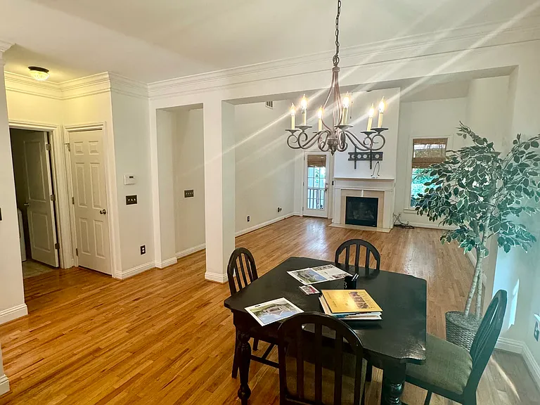 2303 Adams Dr NW — Photo 9