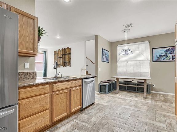 3rd image of 6581 Netherseal Ave