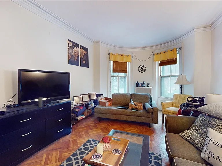 6 Brimmer St #1 — Photo 3