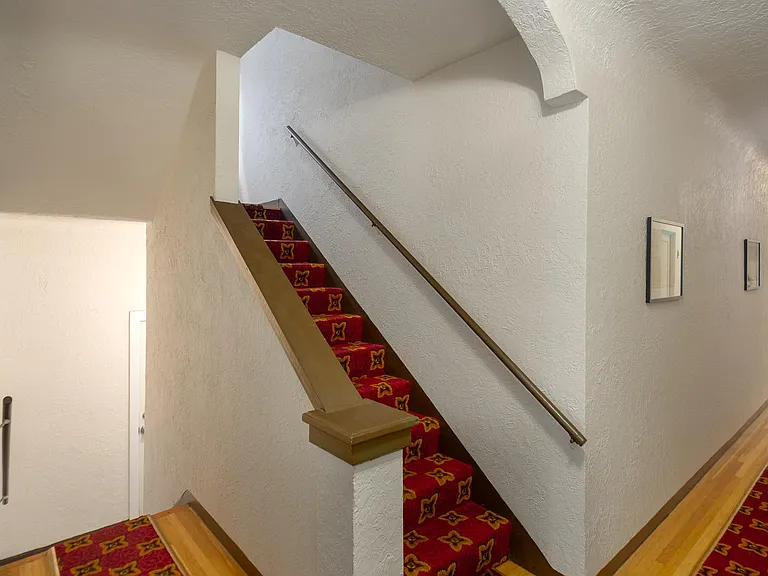 2124 P St #4 — Photo 5