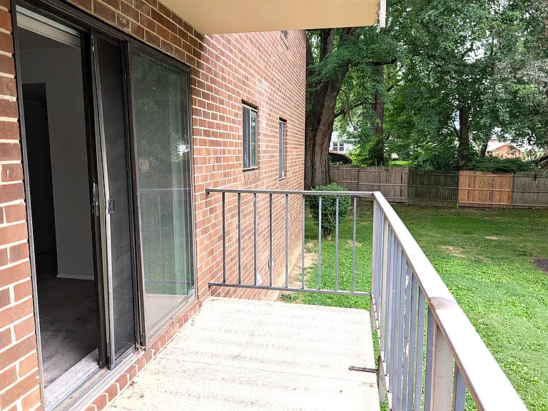 822A Putnam Blvd #A — Photo 3