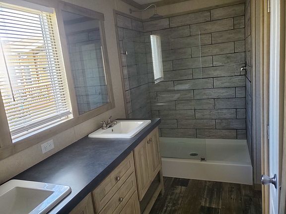 5th image of 289 Silver Peak Dr #410