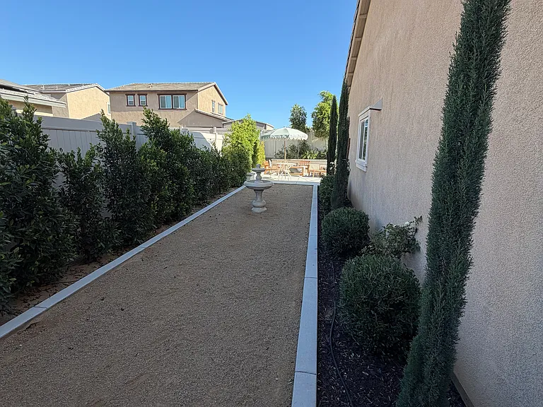 549 Hydrangea St — Photo 14
