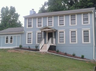 628 Bantry Ln, Stone Mountain, GA 30083