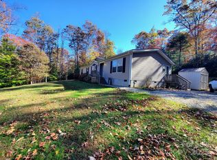 457 Dale Rd, Spruce Pine, NC 28777