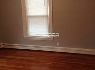 8 Lexington Ter #5, Waltham, MA 02452