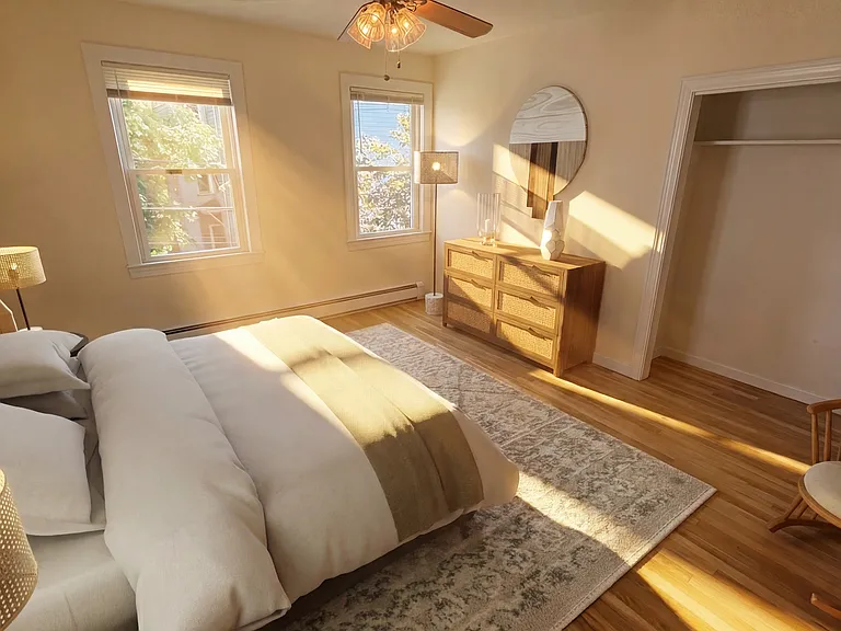 67 Oak St #2 — Photo 4