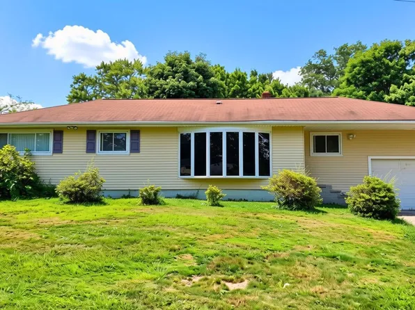 3900 E Wallings Rd, Broadview Heights, OH 44147