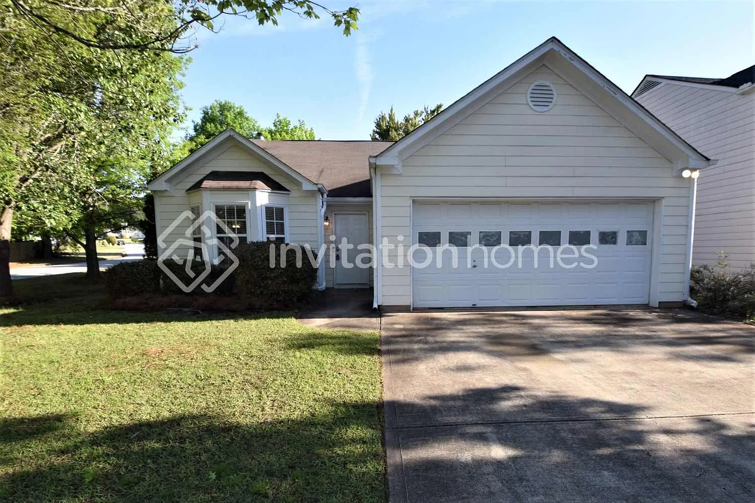 2449 Feathertree Ln Lawrenceville, GA 30044 — Photo 1