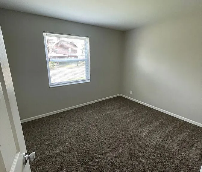 2160 Summit St #A1 — Photo 11