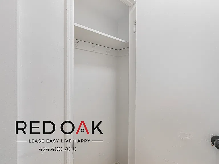 1622 W 83rd St #6 — Photo 6
