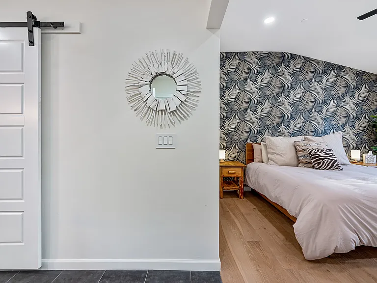 Bedroom #1