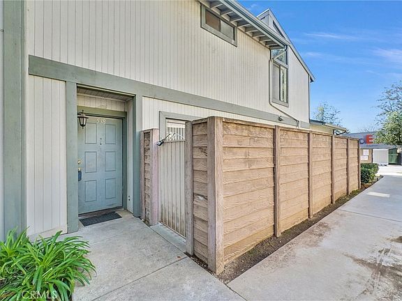 3rd image of 538 Derby Rd