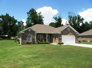 158 Cambridge Dr SE, Decatur, AL 35603