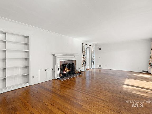 4th image of 2223 S Kimball Ave