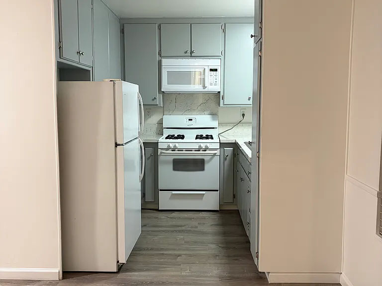 4626 Bancroft St #7 — Photo 6