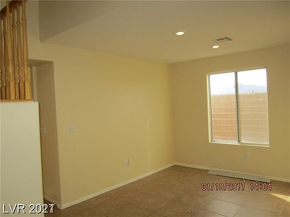 2nd image of 8035 Twain Harte St