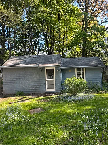 14 Pine Grove St Photo 1