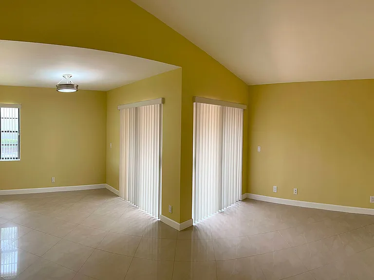 Living / Dining