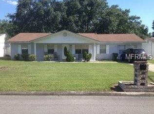 902 Dove Ridge Dr, Lakeland, FL 33803