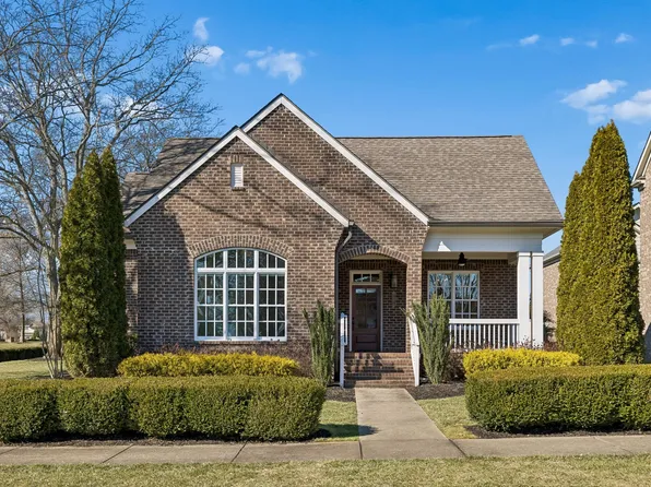 2525 Upper Hollow Rd, Thompsons Station, TN 37179