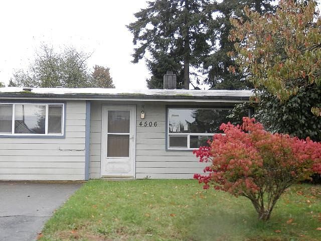 1st image of 4506 Yew Ln SW